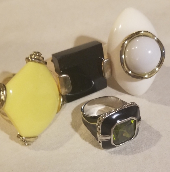 Ring Bundle - Picture 3 of 6